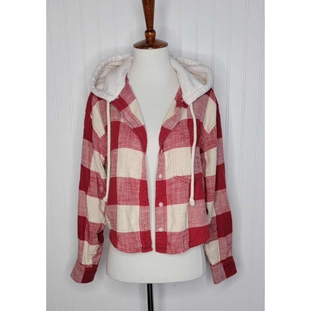 American Eagle Cropped Flannel Red / Cream Plaid Women's Size Small